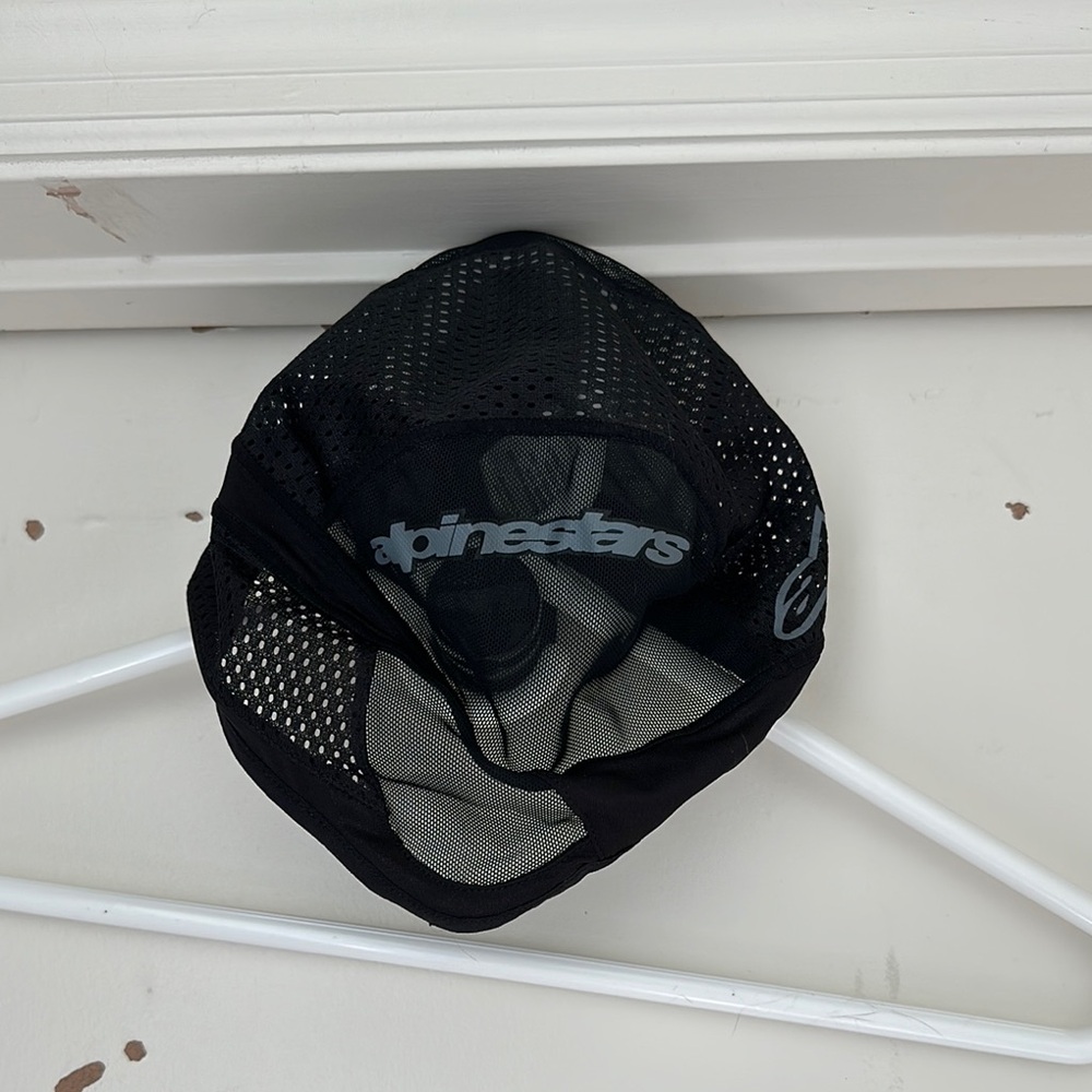 Alpinestars Black and Gray Mesh Cap